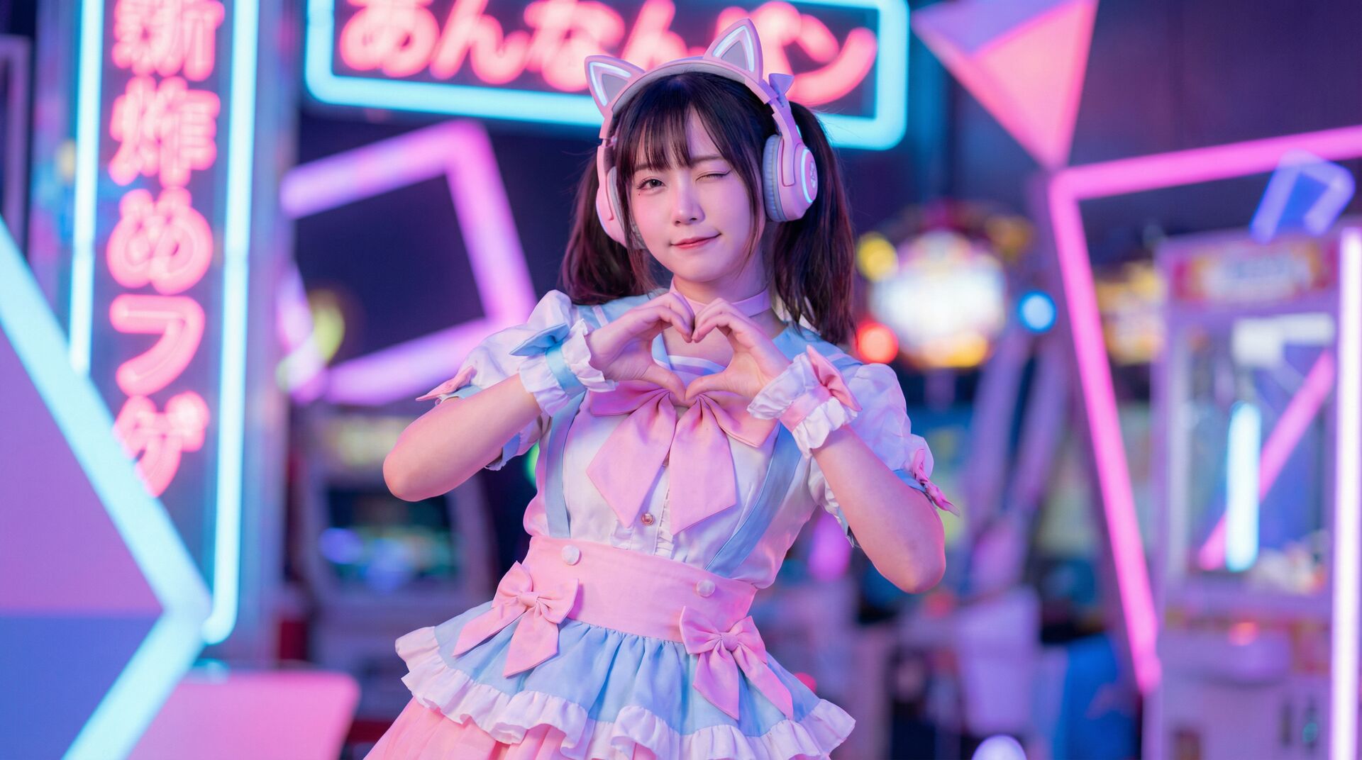 每日大赛二次元视频